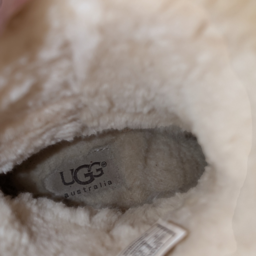 UGG Brown Sheepskin Boots with Embroidered Detail - Picture 13 of 14